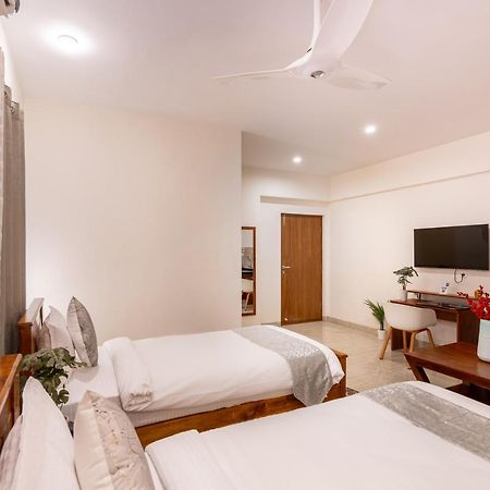 The Silver Chimes Suites Bengaluru Zewnętrze zdjęcie