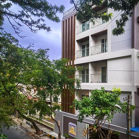 The Silver Chimes Suites Bengaluru Zewnętrze zdjęcie