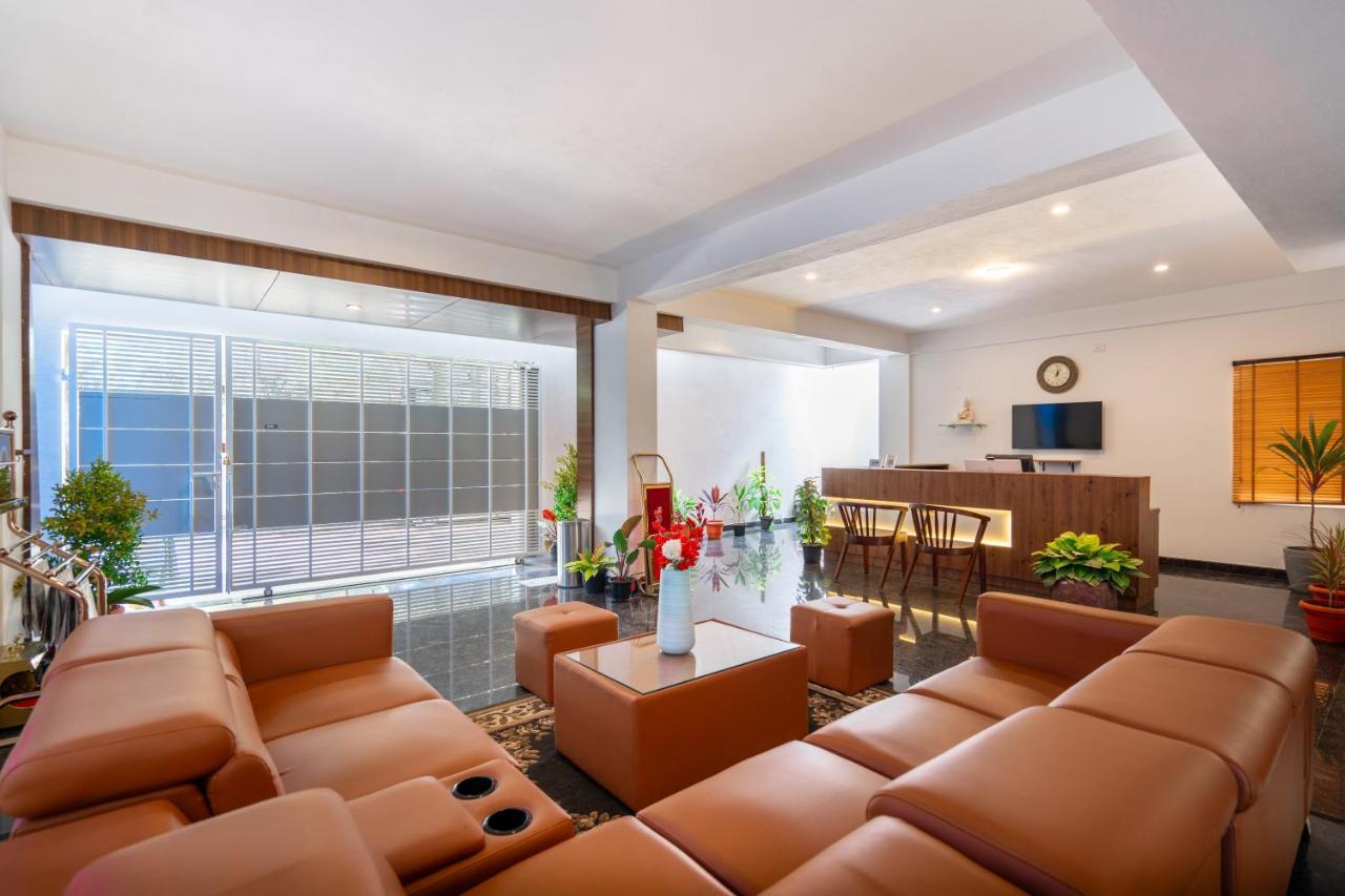 The Silver Chimes Suites Bengaluru Zewnętrze zdjęcie