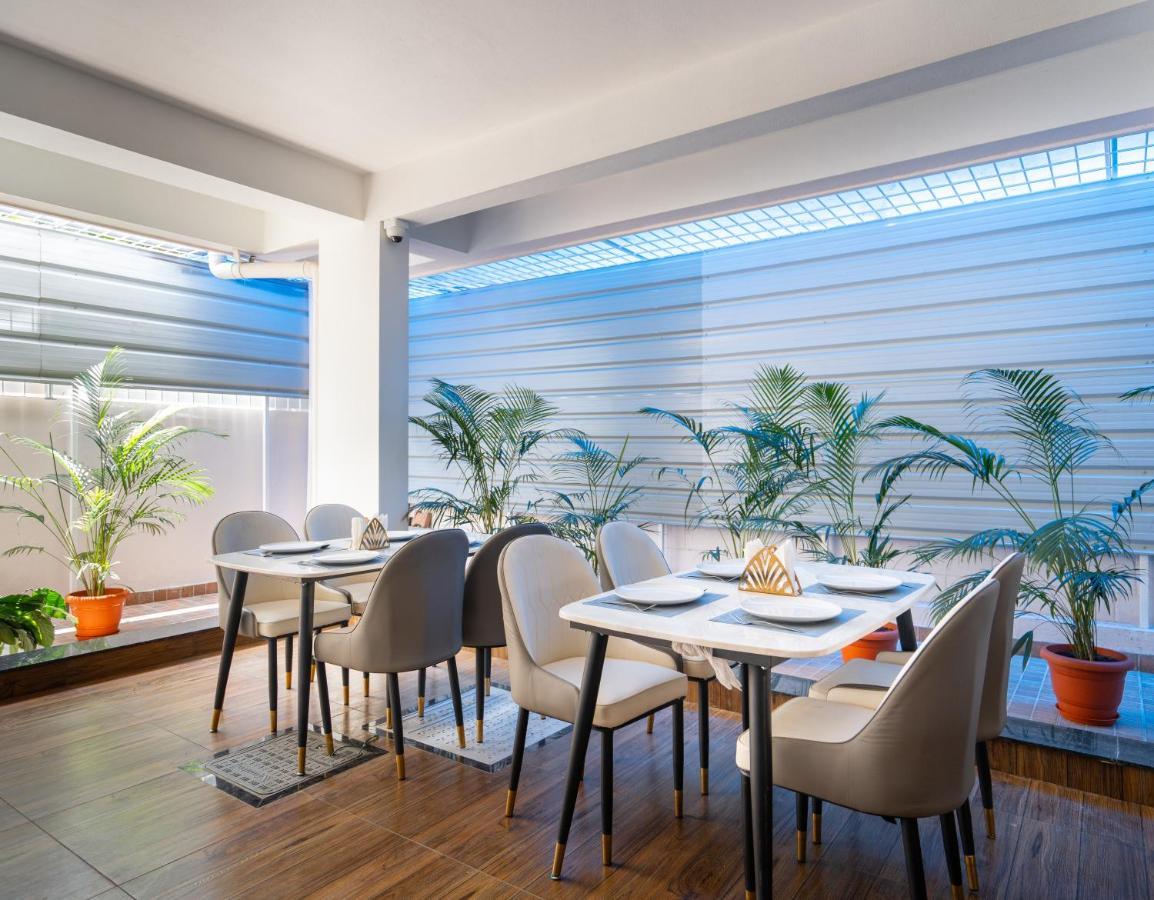 The Silver Chimes Suites Bengaluru Zewnętrze zdjęcie