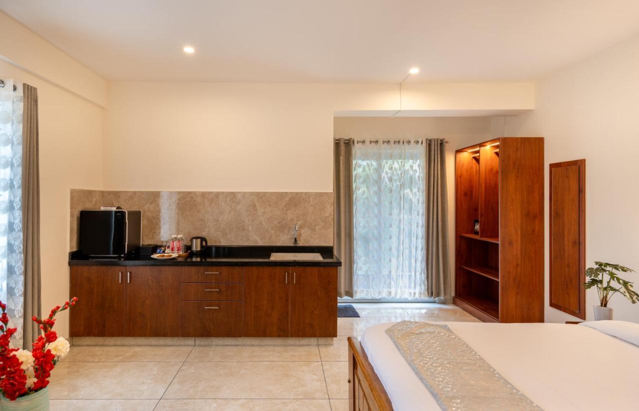 The Silver Chimes Suites Bengaluru Zewnętrze zdjęcie